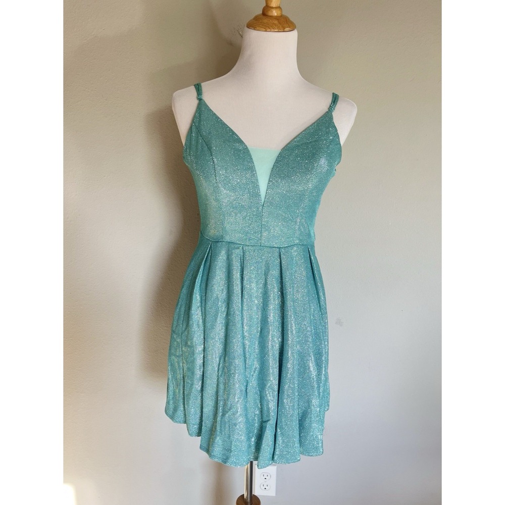 Sparkly HoCo Skater Mini Dress Size 7/8 Aqua Babydoll Plunge Neck Party Sweet 16